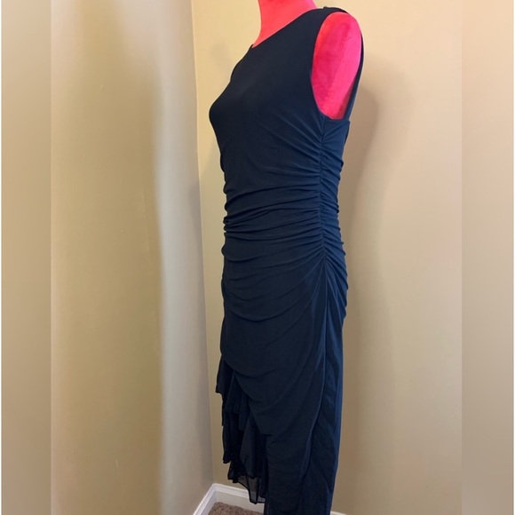 BLACK ASYMMETRICAL RUFFLE HEM RUCHED DRESS - Picture 10 of 13